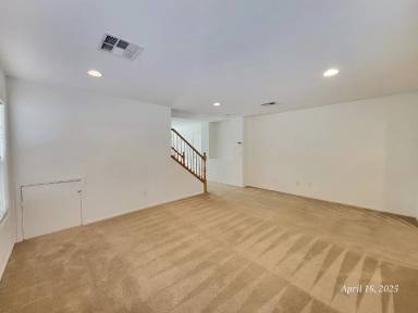 Main picture of 8082 Hilltop Windmill St