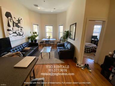 Main picture of 300 Western Ave