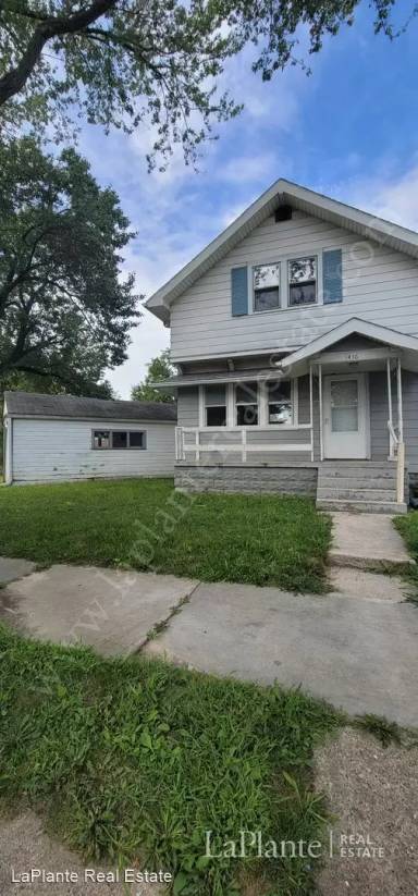 Main picture of 1436 Walbridge Ave