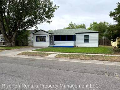 Main picture of 919 E Roosevelt Ave