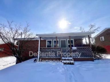 Main picture of 417 Garden City Dr