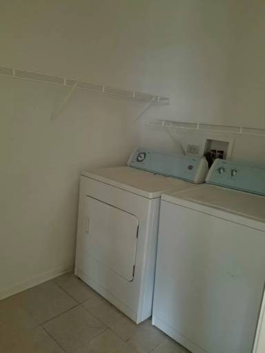 Main picture of 353 Robin Glen Ln