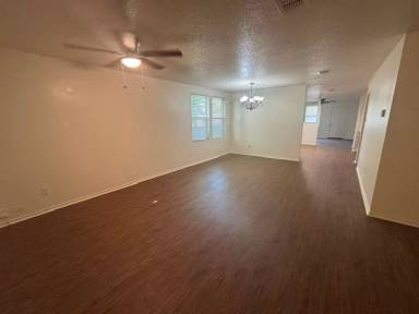 Main picture of 1008 Stone Chapel Way