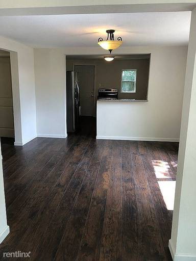 Main picture of 421 Avenue C