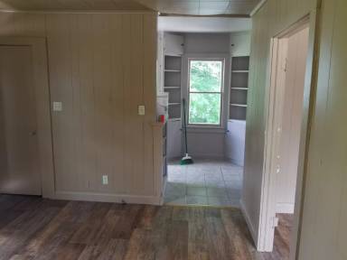 Main picture of 518 S Hope St