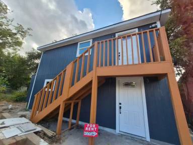 Main picture of 2209 Gano St