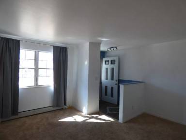 Main picture of 2049 Estes Ln