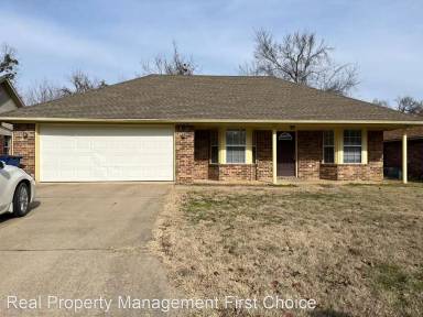 Main picture of 3509 Price Cir