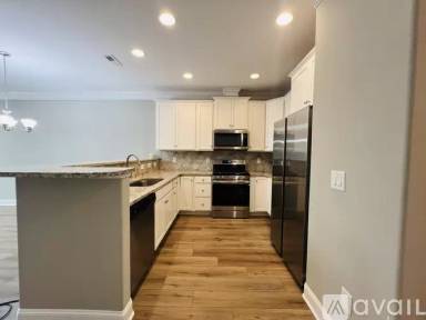 Main picture of 1618 Cedar Hill Way