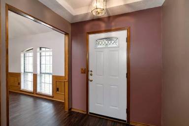 Main picture of 426 Elliot St