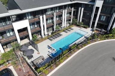 Main picture of 2900 Edwin Way