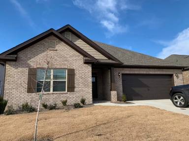 Main picture of 152 Holly Fern Dr
