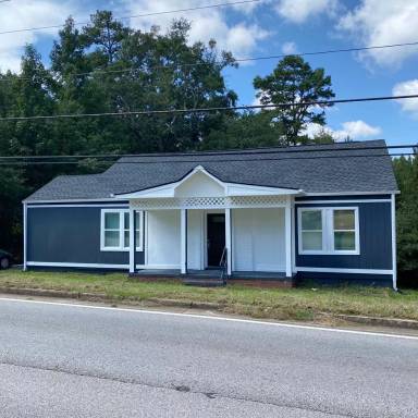 Main picture of 911 New Franklin Rd