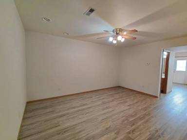 Main picture of 24910 Scenic Dr