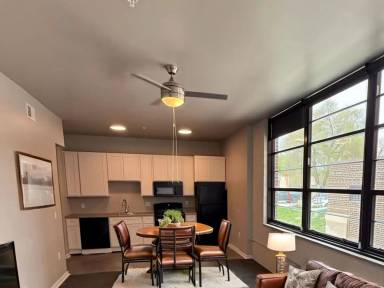 Main picture of 308 E Corning St