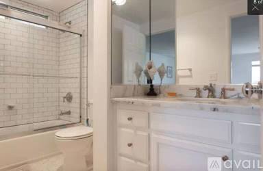 Main picture of 505 Manhattan Beach Blvd