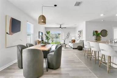 Main picture of 903 Ashentree Dr