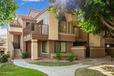 Main picture of Papago Park Village II