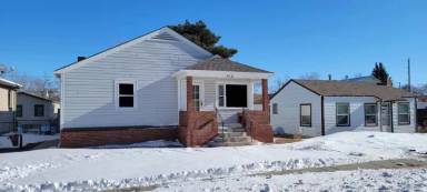Main picture of 418 N 7th Ave