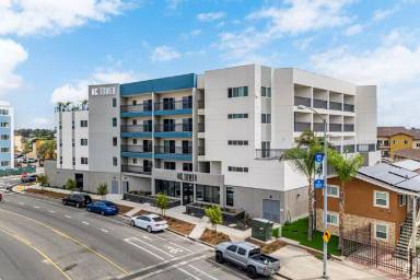 Main picture of 2285 Ulric St