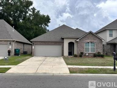 Main picture of 2199 Windridge Ave