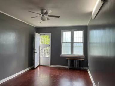 Main picture of 4703 90th St