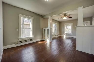 Main picture of 1704 S Q St