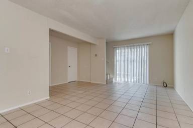 Main picture of 8601 Fireside Dr