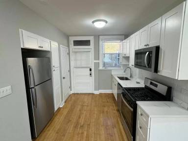 Main picture of 604 Devon Ave