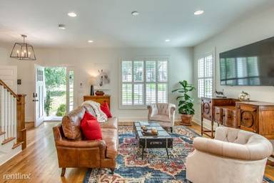 Main picture of 3507 Sanford Ave