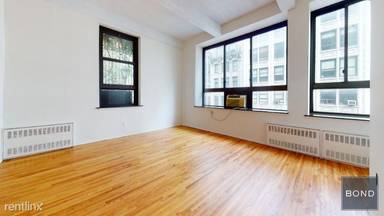 Main picture of 12 E 22nd St
