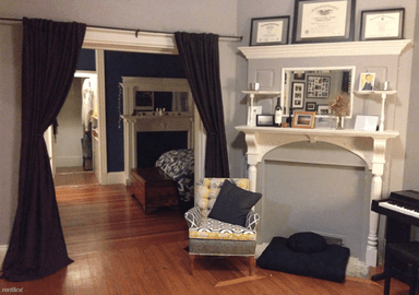 Main picture of 8 Douglas St