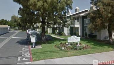 Main picture of 639 W Fletcher Ave