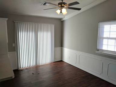 Main picture of 1316 NW 105th St