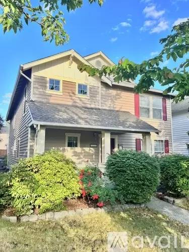 Main picture of 9218 227th Ave NE