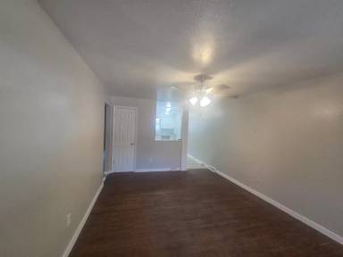 Main picture of 2034 S Barcliff Ave