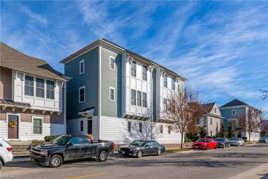 Main picture of 9416 26th Bay St