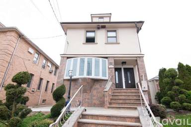 Main picture of 1214 80th St