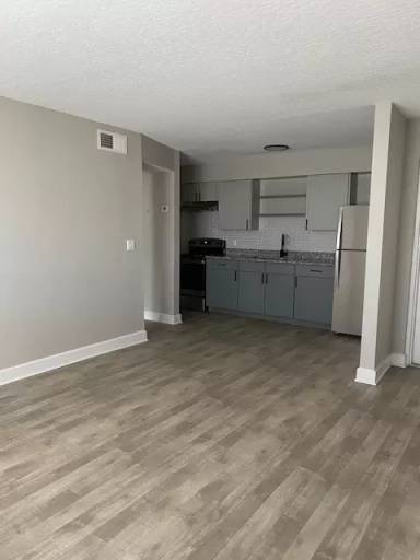 Main picture of Topaz Village Apartments & Townhomes