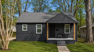 Main picture of 3256 Coleman Ave