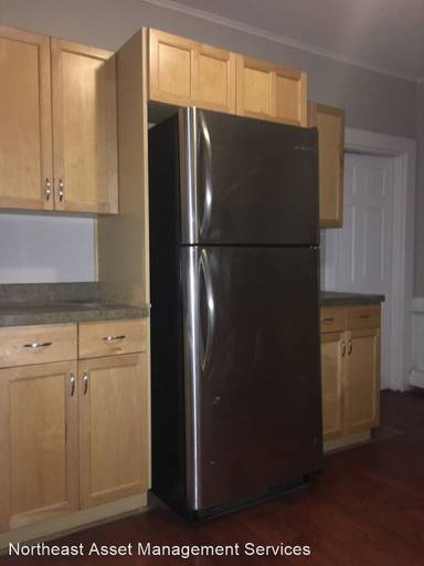 Main picture of 23 Woodward St