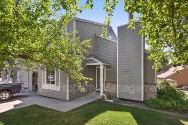 Main picture of 8962 W 89th Pl