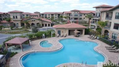 Main picture of 903 Charo Pkwy