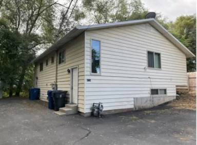 Main picture of 4032 Monroe Blvd