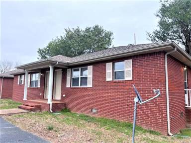 Main picture of 579 Baker Rd