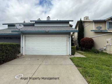 Main picture of 7219 Kallie Kay Ln