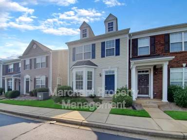 Main picture of 23 Stratus Ct