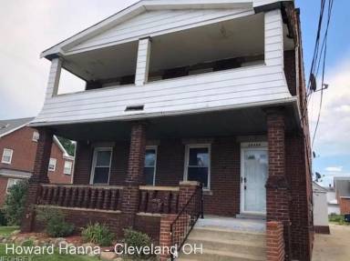 Main picture of 29444 Euclid Ave