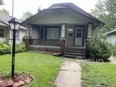 Main picture of 1330 SW Macvicar Ave