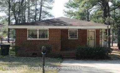 Main picture of 5119 Higgins St